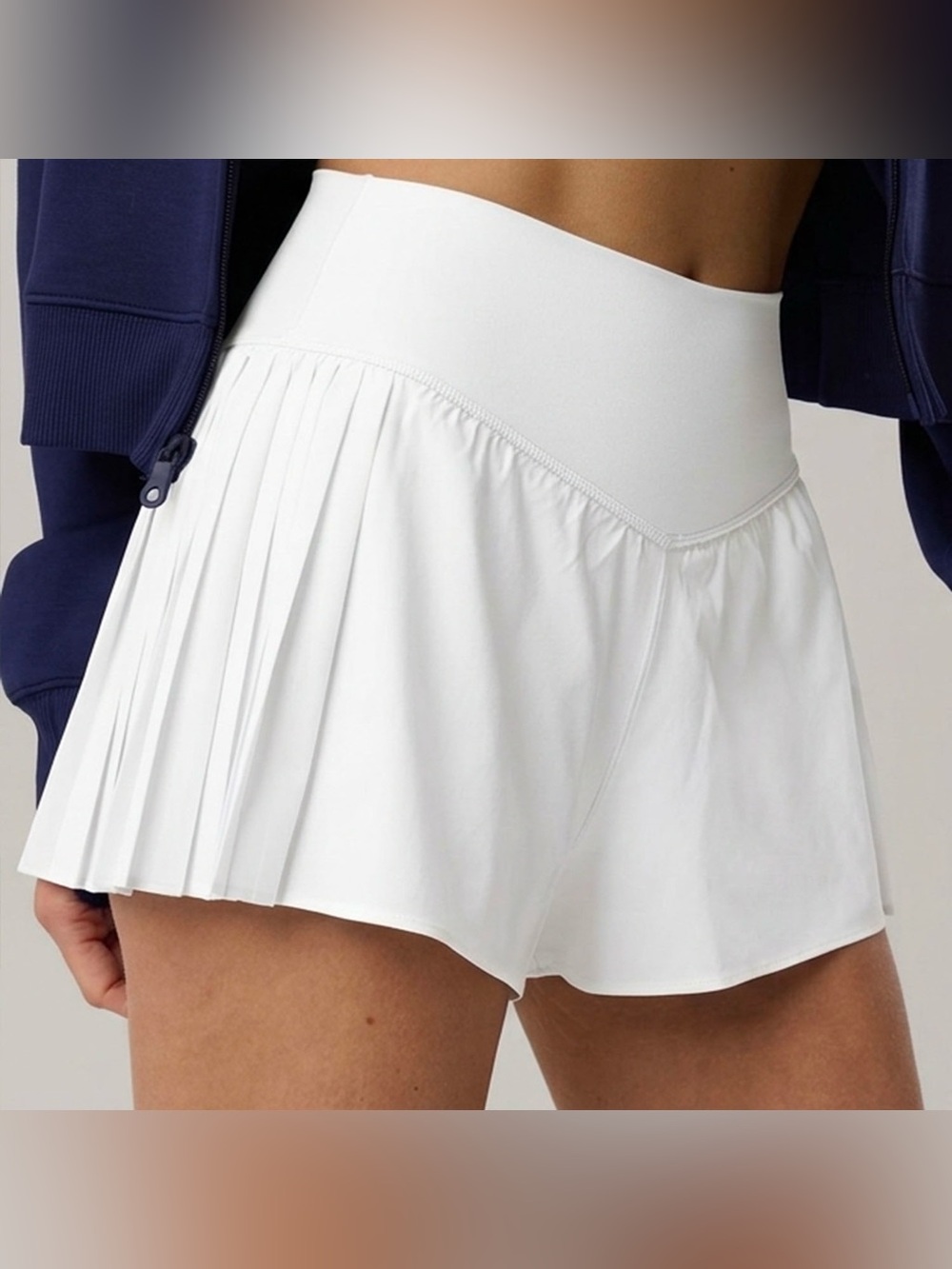 OFFLINE By Aerie Real Me Pleated Flowy Short White Small